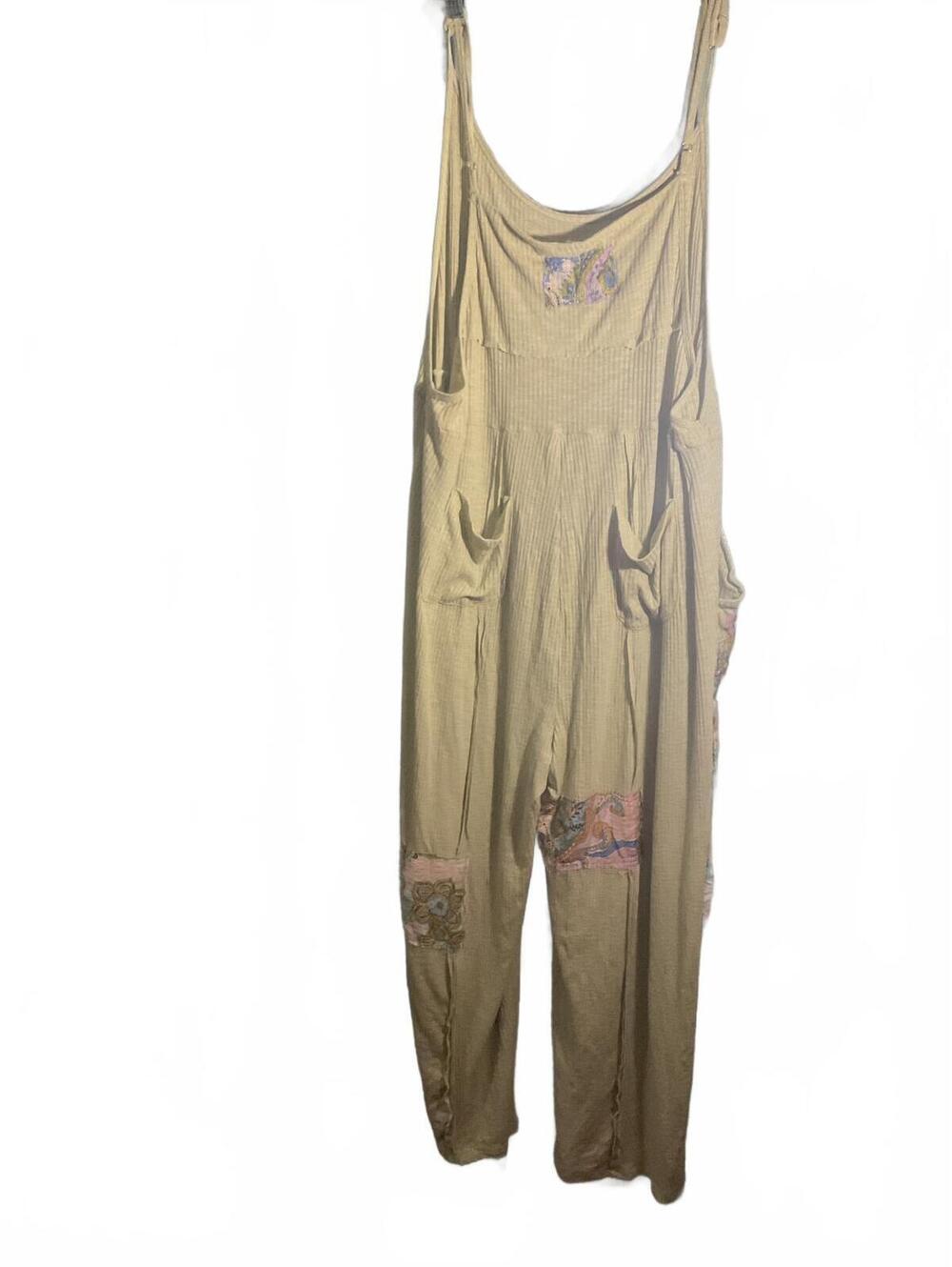 POL Light Weight Ribbed Boho Sage Overalls with Floral Patch Details L - Picture 3 of 11